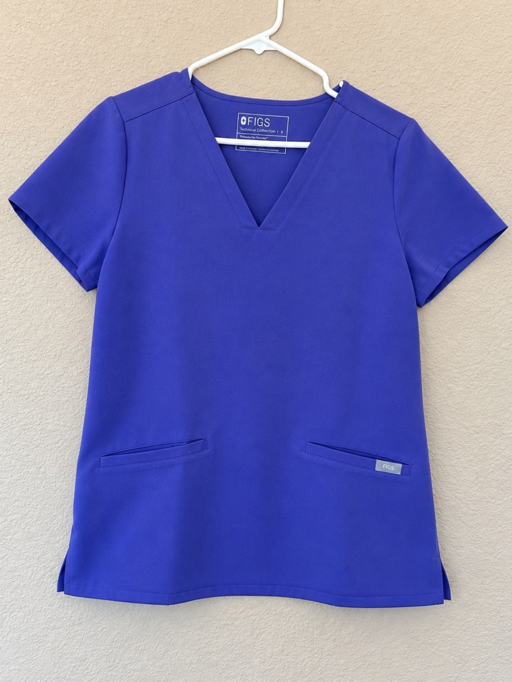 FIGS Casma 3-Pocket Scrub Top Size S Purple Technical Collection FW1100